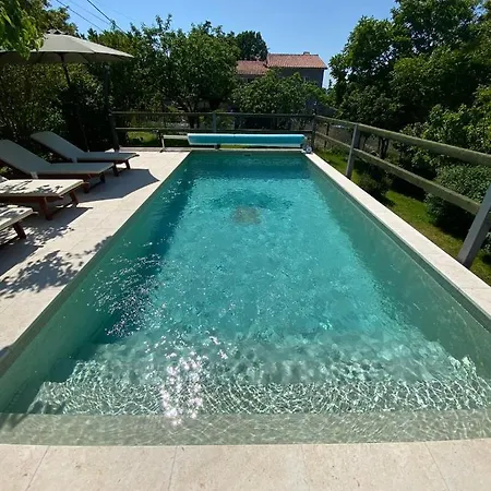 Wellness House Oliva With Heated Salt Water Pool, Sauna & Jakuzzi Лабин
