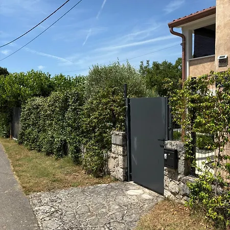 Villa Wellness House Oliva, Heated Pool, Sauna And Jacuzzi Labin (Istria)